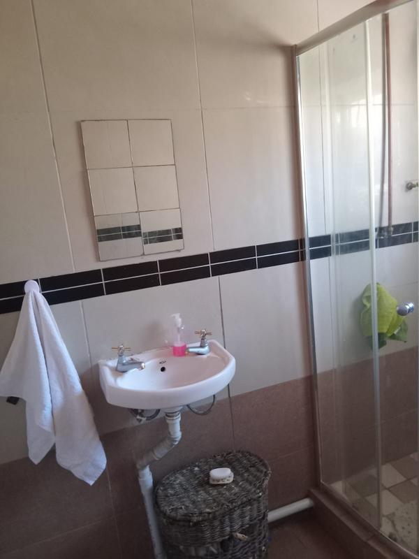 3 Bedroom Property for Sale in Kenwyn Western Cape